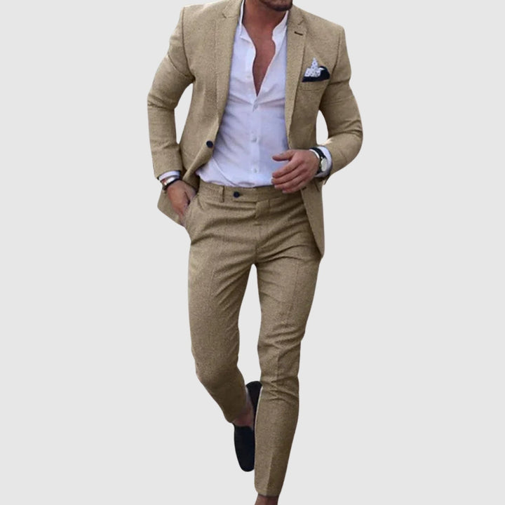 Λιμπουσέ – Εκλεπτυσμένο ανδρικό κοστούμι (σακάκι + παντελόνια)