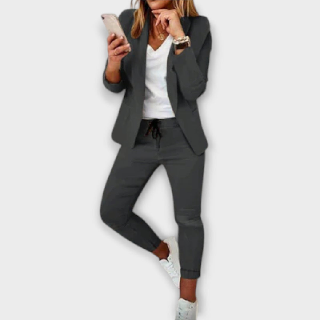 Σοφία – Στυλάτο και Άνετο Σετ Μπλέιζερ