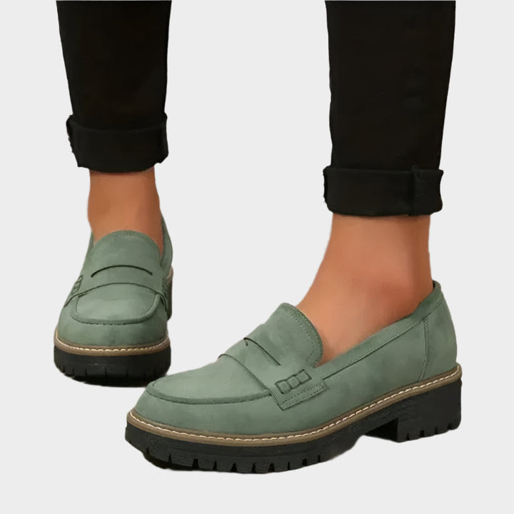 Μοκασίνια με χοντρή σόλα