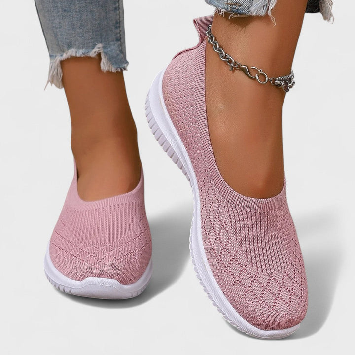 Μάρκετα - Ελαφριά και αναπνεύσιμη υπόδηση