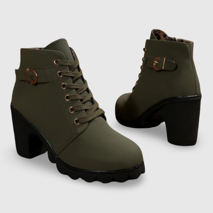 KATNI | Χοντρές μπότες με κορδόνια και αγκράφα