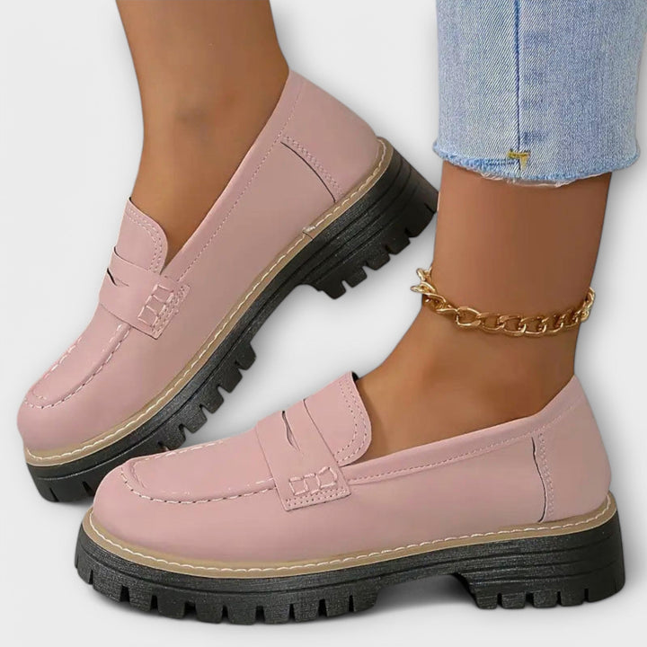 Άλις - Μοκασίνια